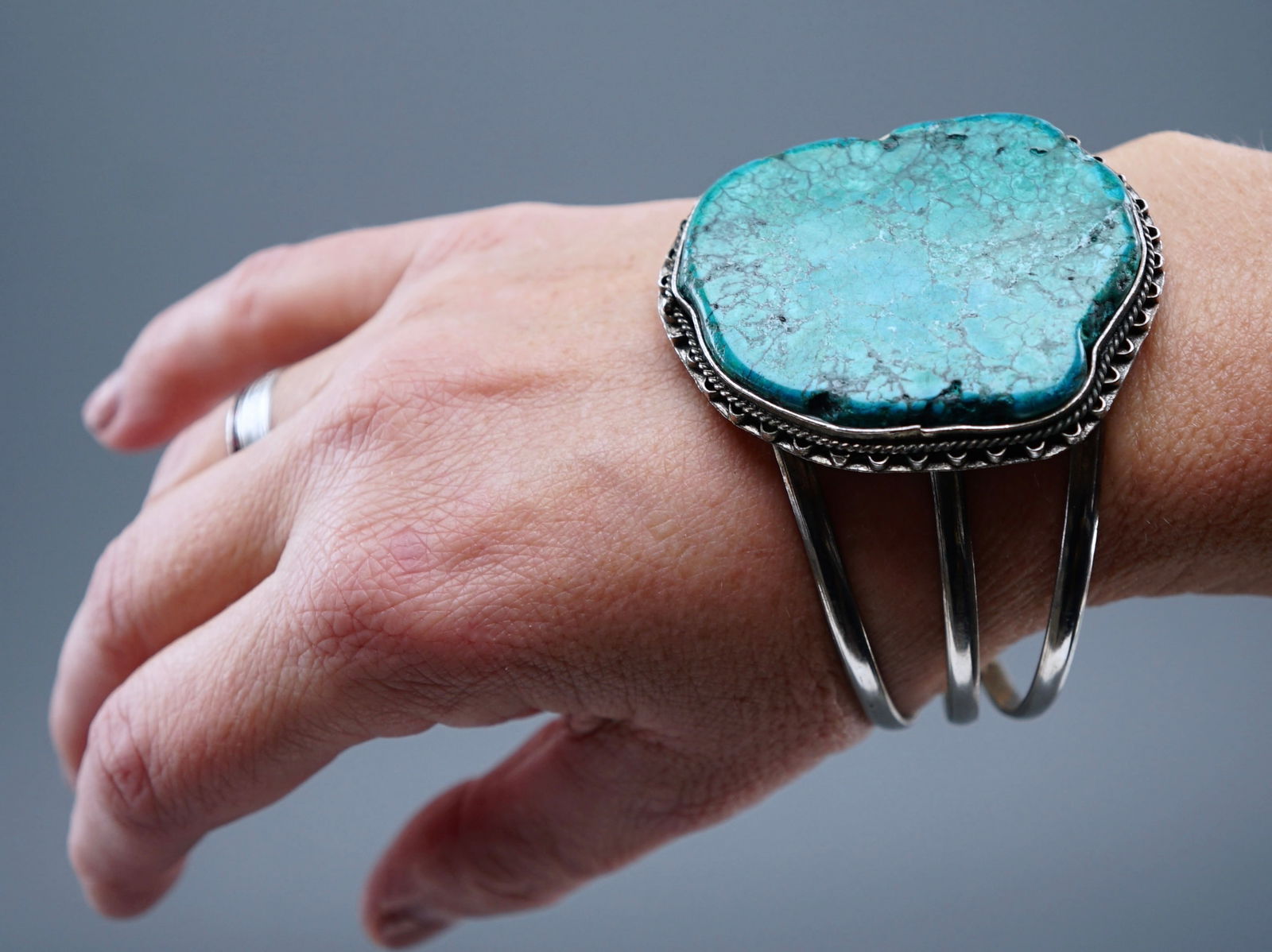 Huge Blue Stone Mounted Bracelet (1 of 7)