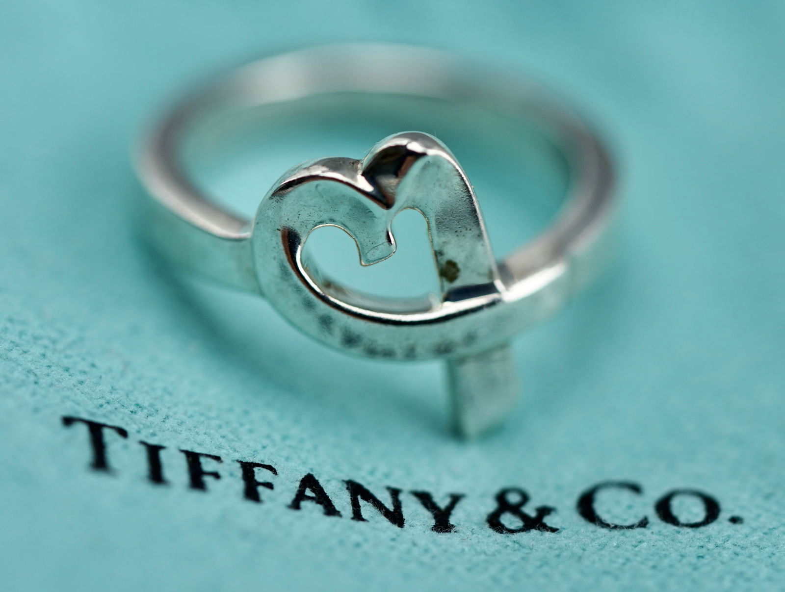Tiffany & Co Jewelry Paloma Picasso Loving Heart Ring Sterling Silver 925 Fully Marked (1 of 4)