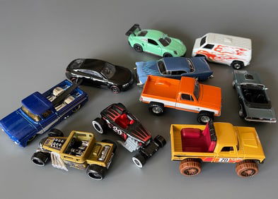 Hot Wheels Max Steel Roadster 1986 Chevy Silverado etc Lot of 10 Toy Cars
