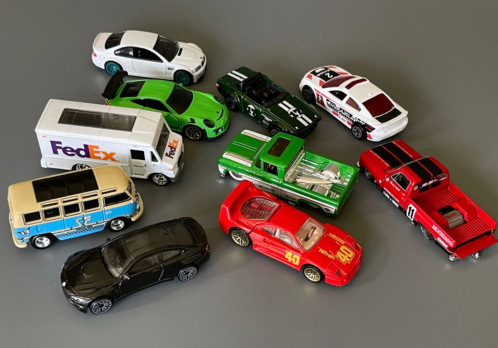 Hot Wheels Diecast BMW M4 Sport Cars FedEx Volkswagen etc Lot of 10 Miniature Cars (1 of 4)