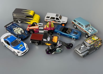 Some Newer Some Vintage Mattel Diecast Toy Cars Lot of 10