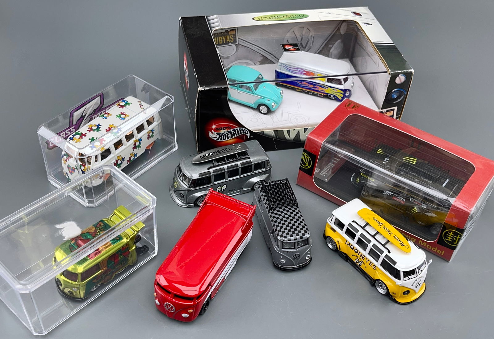 Hippie Van V- Dubyas Limited Edition 2 Car Set Drag Bus etc Collection of Hot Wheels Volkswagen (1 of 8)