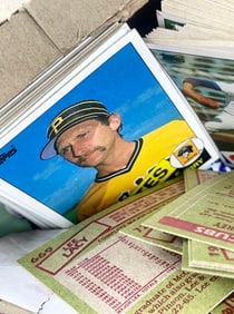 Box Unsorted Baseball Cards