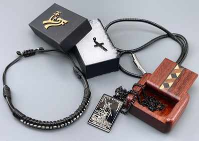 Magician Tarot Card Necklace Surfer Cross Pendant