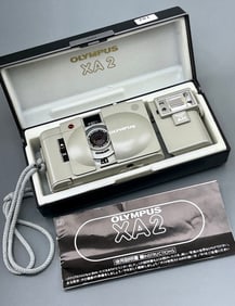 Olympus XA2 Photo Camera D-Zuiko 3,5 35mm Lens A11 Electronic Flash