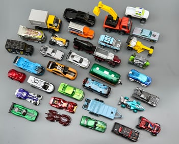 Large Collection Open Box Used Toy Cars Some Vintage