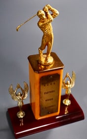 Vintage Golf Tournament Trophy c 1950 Butterscotch Column Golfer Figure Cherry Red Bakelite Base