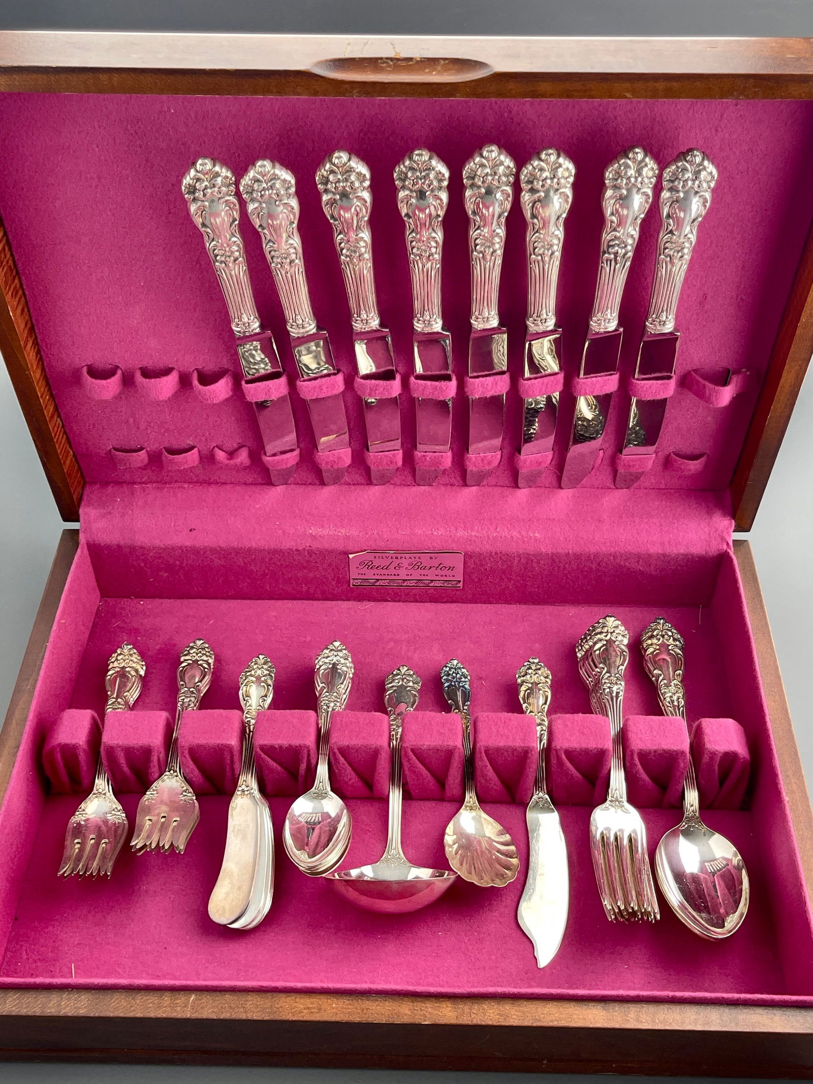 Tiger Lily Festivity Antique Reed & Barton Silverplate Flatware Incomplete Set for 8 46 pc in (1 of 10)