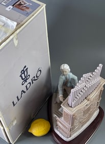 Lladro Johann Sebastian Bach Playing the Organ Porcelain Figurine Young Bach 01801 Juan Bach Vintage