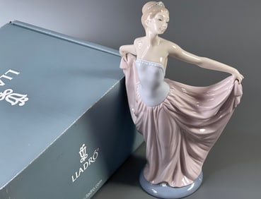 Retired Lladro Figurine Dancing Lady De Ensayo - Dancer No 5050