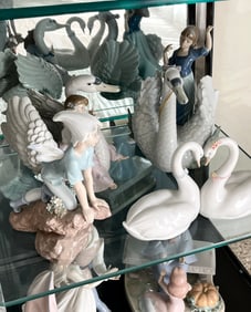 Lladro Porcelain The Swan and Princess 5705 Cisne Y Princesa