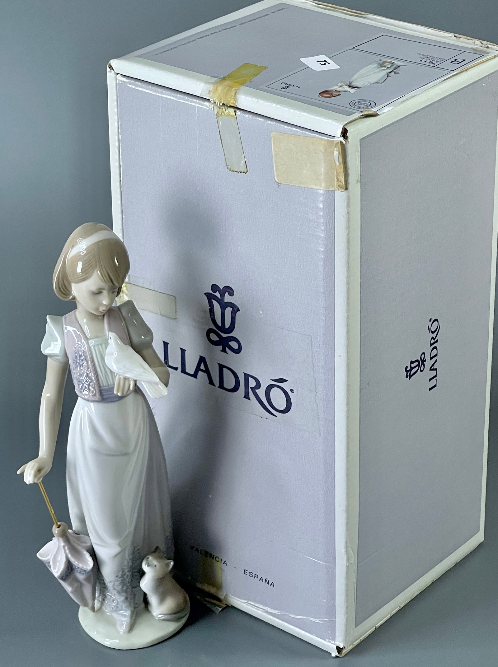 Vintage #7611 Summer Stroll Lladro Collector s Society 1991 Girl with Umbrella Porcelain Figurine Un (1 of 5)