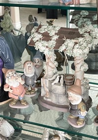Lladro Disney Doc Snow White and the Seven Dwarfs Figurine 1993 Spain Retired