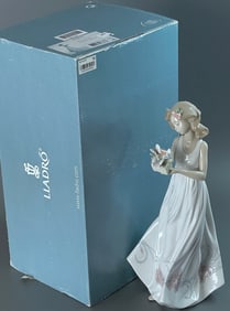 Lladro Tesoros del Aire Butterfly Treasures 01006777 Sculptor Marco Antonio Nogueron Year Issued