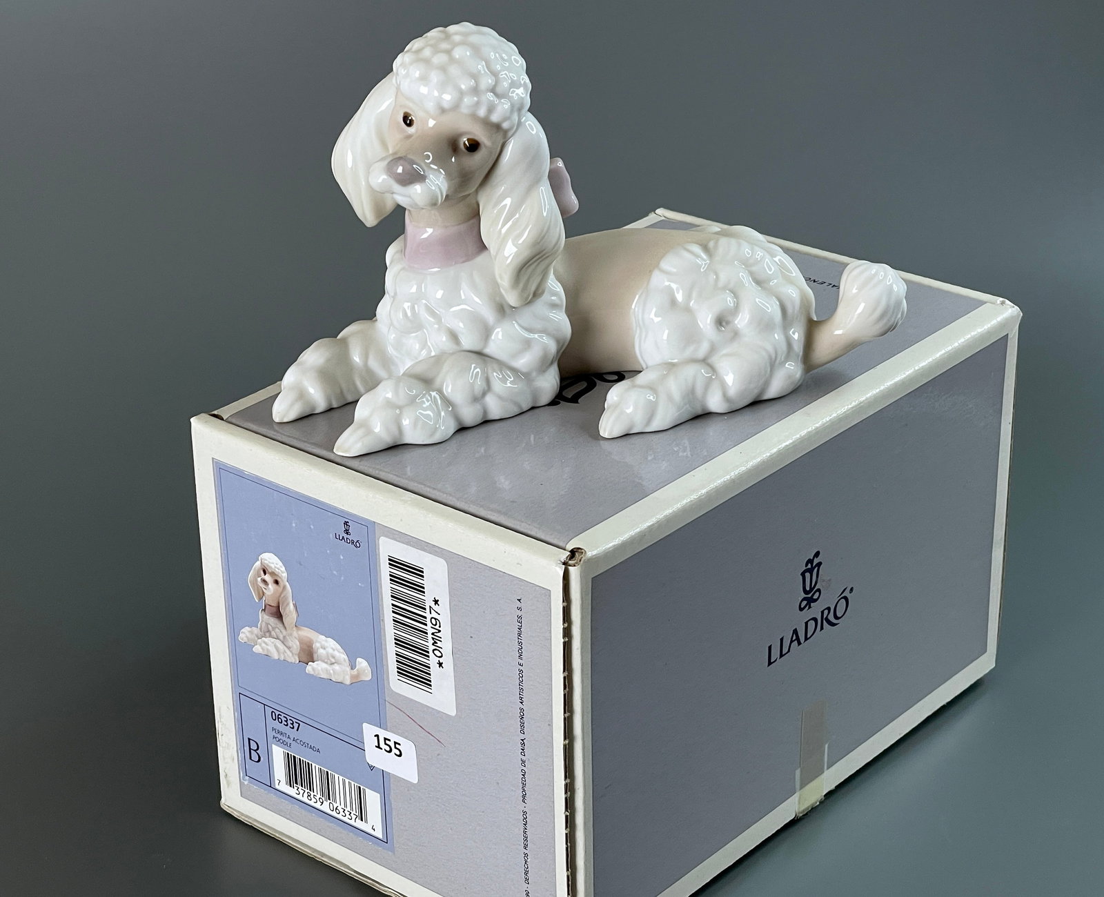 LLadro New Friend 6211 Dog Figurine Spanish Name Perrito Con Caracol Sculptor Juan Huerta Year (1 of 5)