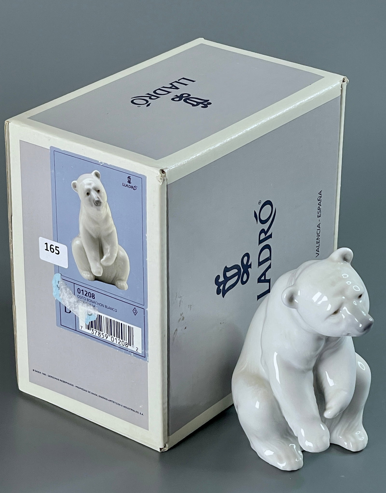Lladro Osito Bonachon Blanco Polar Bear 01208 Spanish Name Osito Bonachon Blanco Sculptor Juan: Lladro Osito Bonachon Blanco Polar Bear 01208 Spanish Name Osito Bonachon Blanco Sculptor Juan Huerta Year Issued 1972 Year Retired 2021