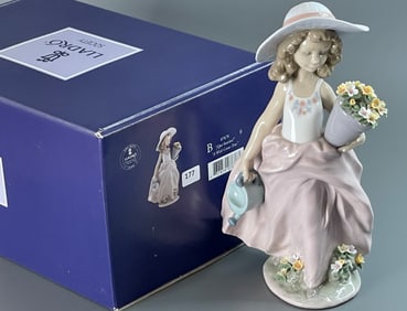 A Wish Come True Lladro 07676 Spanish Name Que Bonitas Sculptor Antonio Ramos Year Issued 1999