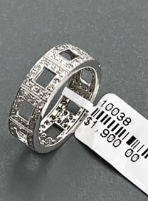 18K White Gold .95 ct Diamonds Square Element Ring Size 5 3/4