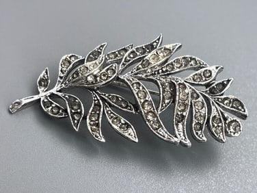 Vintage Feather Leaf Jeweled Brooch Apparently Unmarked Costume Jewelry