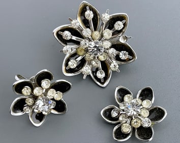 Coro Mid Century Rhinestone Costume Jewelry Garniture Flower Brooch Earclips Set