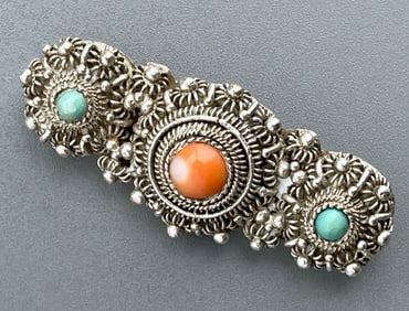 Vintage Cabochone Jeweled Cannetille Bar Brooch