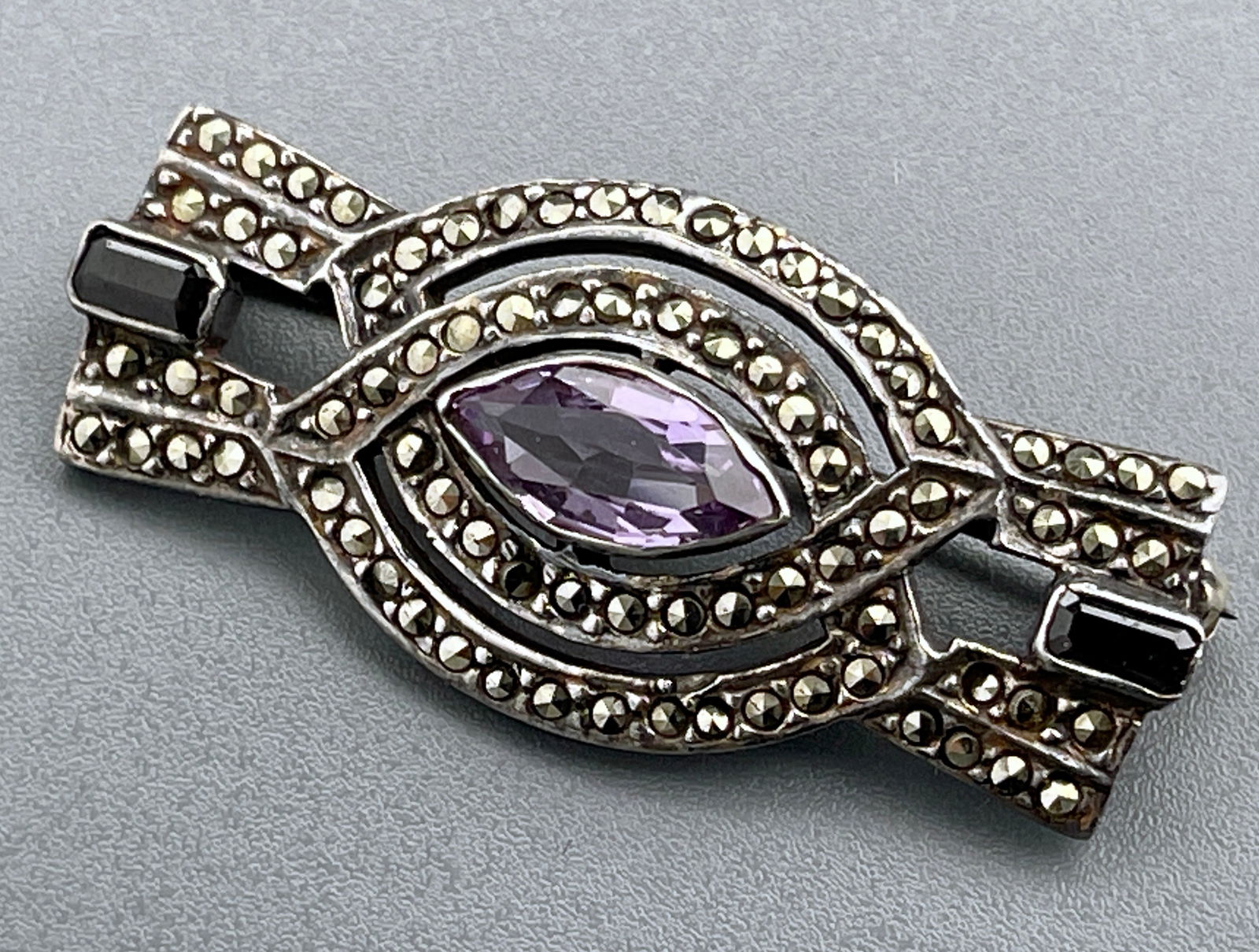 Vintage Marcasite & Stone Jeweled Art Deco Style Brooch Marked 925 Sterling Silver (1 of 4)