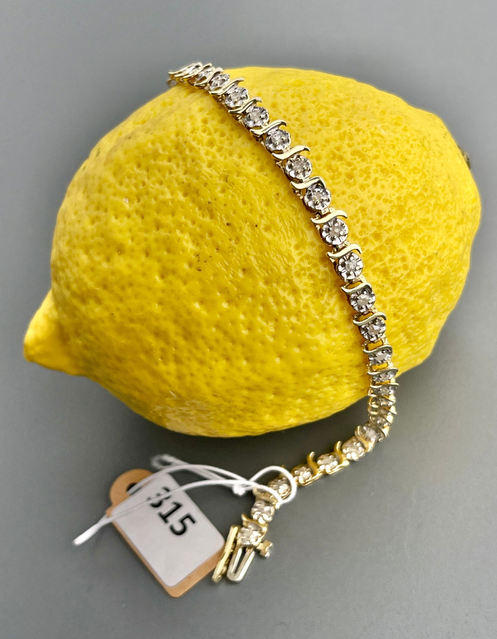 Vintage 10K Gold Diamond Tennis Bracelet (1 of 5)