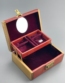Vintage Jewelry Trinket Box with Broken Lock