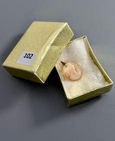 Vintage Italian Carved Shell Oval Cameo Pendant