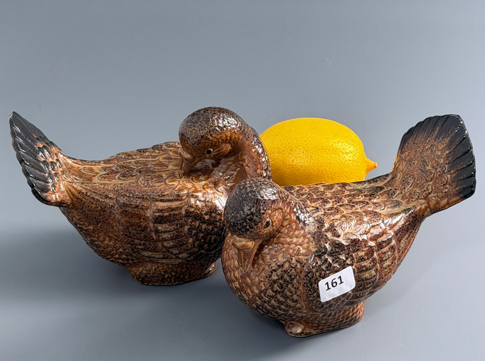 Mid Century Vintage Ceramic Pair of Doves Pigeon Figurines Set of 2: Mid Century Vintage Ceramic Pair of Doves Pigeon Figurines Set of 2 Approximately 5 3/8 x 2 1/2 x 3 3/8 and 5 1/8 x 2 1/2 x 3 1/2 inches. For all high ticket items, including watches and jewelry, theb
