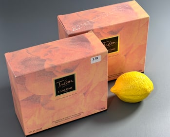 Lancome Paris Perfumed Bath Powder Lot of 2 Vintage Unused Boxed Cans with Scoops