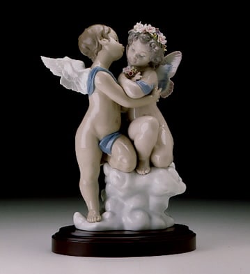 Lladro Heaven And Earth Figurine #1824 Limited Edition with Box Large Porcelain Group Society Piece (1 of 1)