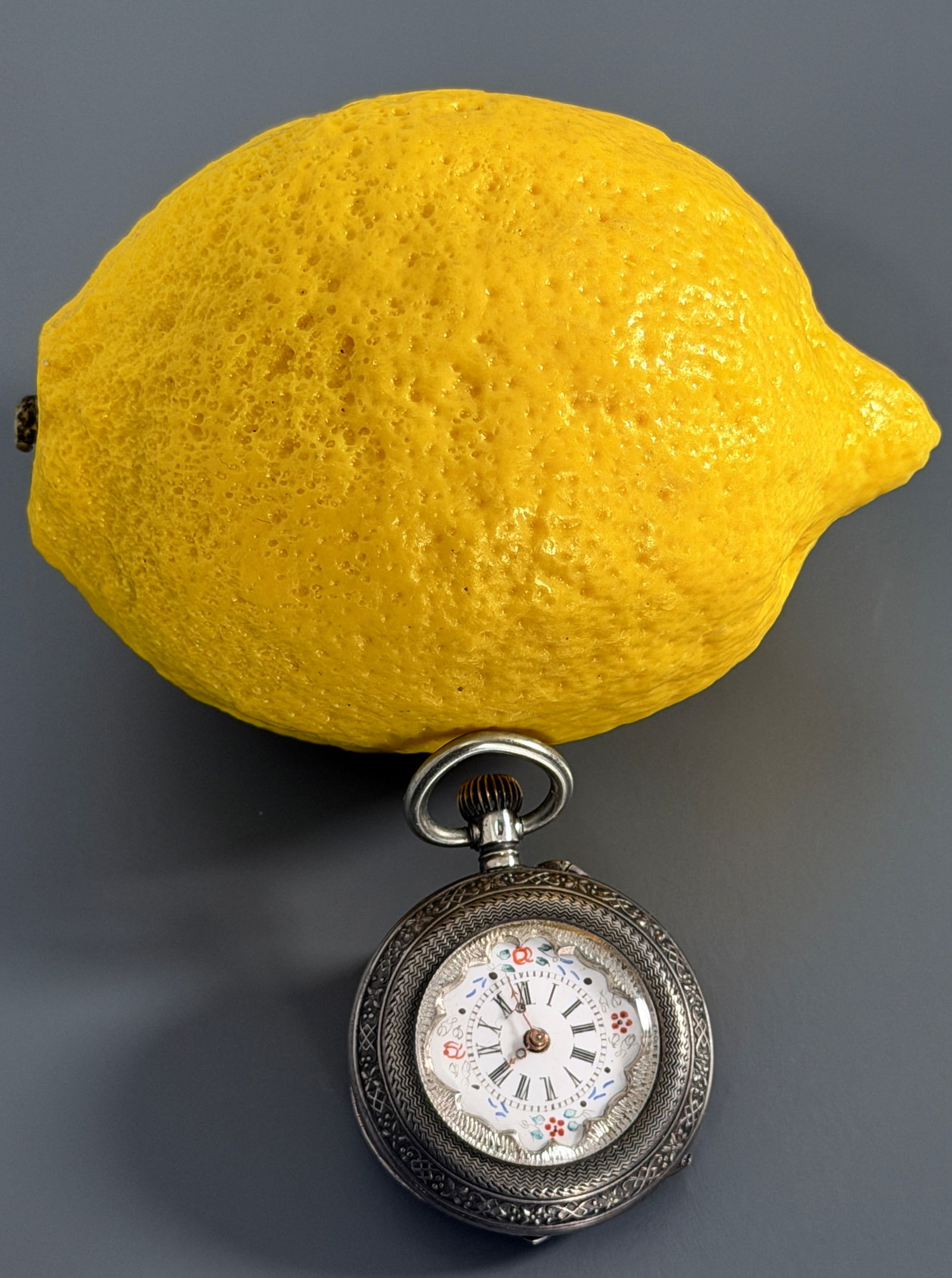 Antique Silver Enamel Painted Dial Swiss Pocket Watch 800 European Silver Standard: Antique Silver Enamel Painted Dial Swiss Pocket Watch 800 European Silver Standard Please Note: Vidi Vici Gallery does not test clocks, watches, musical instruments, photo, video or electronic equipme