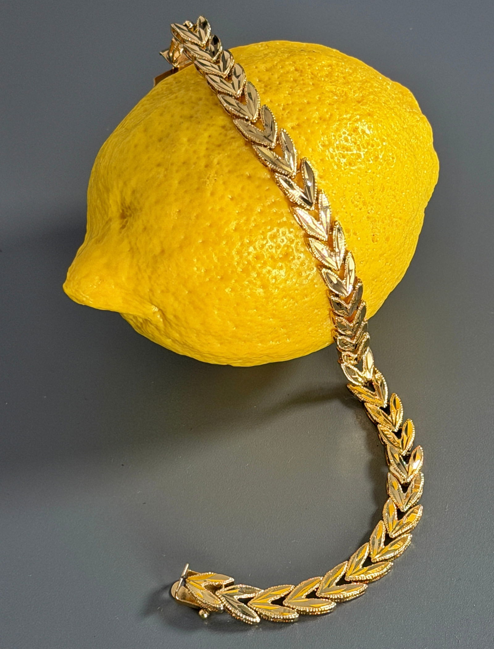 Spectacular 14K Yellow Gold Italian Laurel Fancy Wheat Link Bracelet Bright Shiny Sharply Cut Leaf (1 of 6)