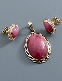 Natural Cabochon Gemstone Rhodochrosite or Rhodonite Vermeil Bezel Pendant & Stud Earrings Set