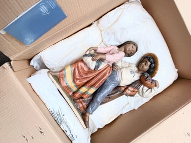 Lladro First Crush Item #01012359 Large Porcelain Figurine Gres Finish Spanish Name Vendimia