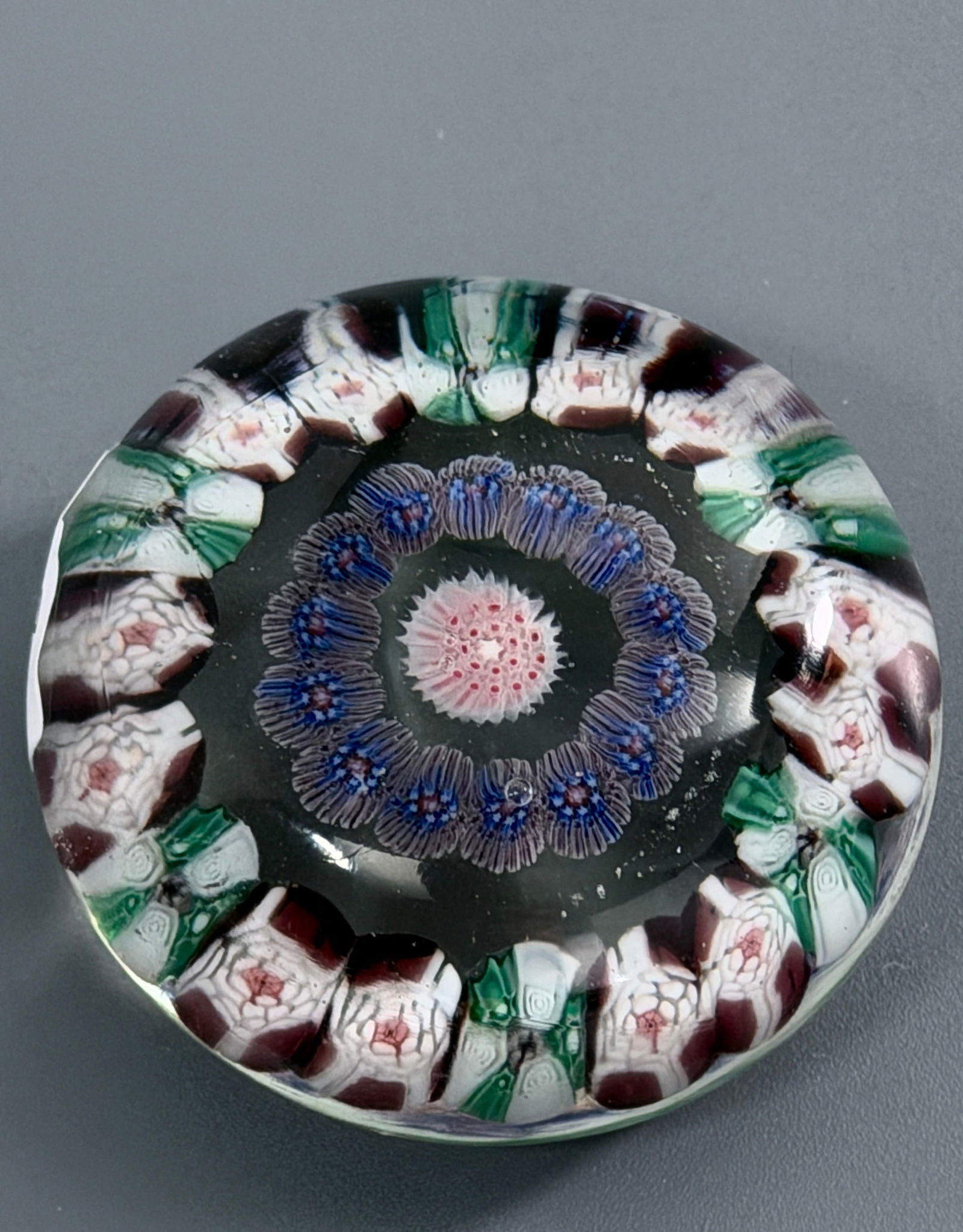 Vintage Scottish Art Glass Paperweight Possibly Crieff (1 of 4)