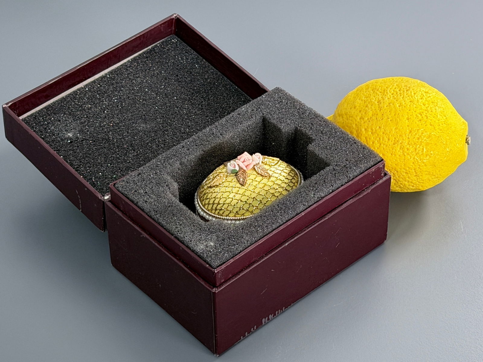 The Faberge Egg Vintage Jewelry Ring Box Boxed Appears Unused (1 of 4)