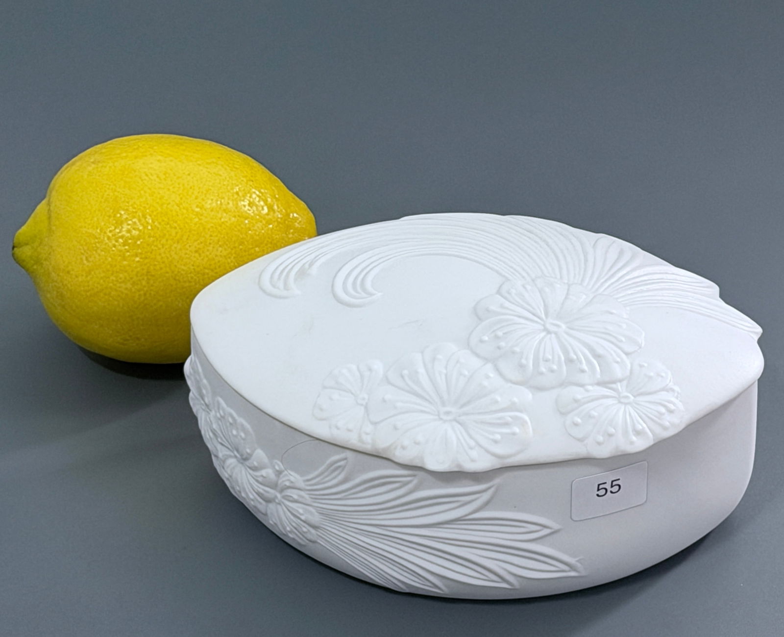 Vintage Kaiser Bisque Porcelain Vanity Trinket Box: Vintage Kaiser Bisque Porcelain Vanity Trinket Box Approximately 5 5/8 x 4 3/16 x 2 5/8 inches tall overall.