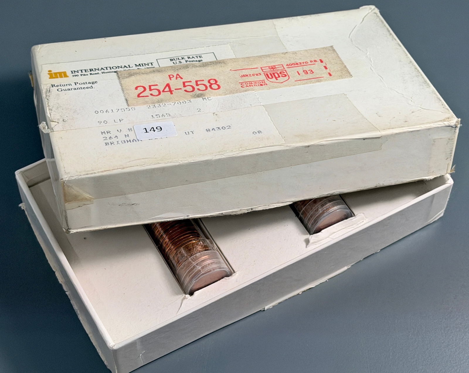 International Mint Package of Unsorted One Penny Coins (1 of 3)