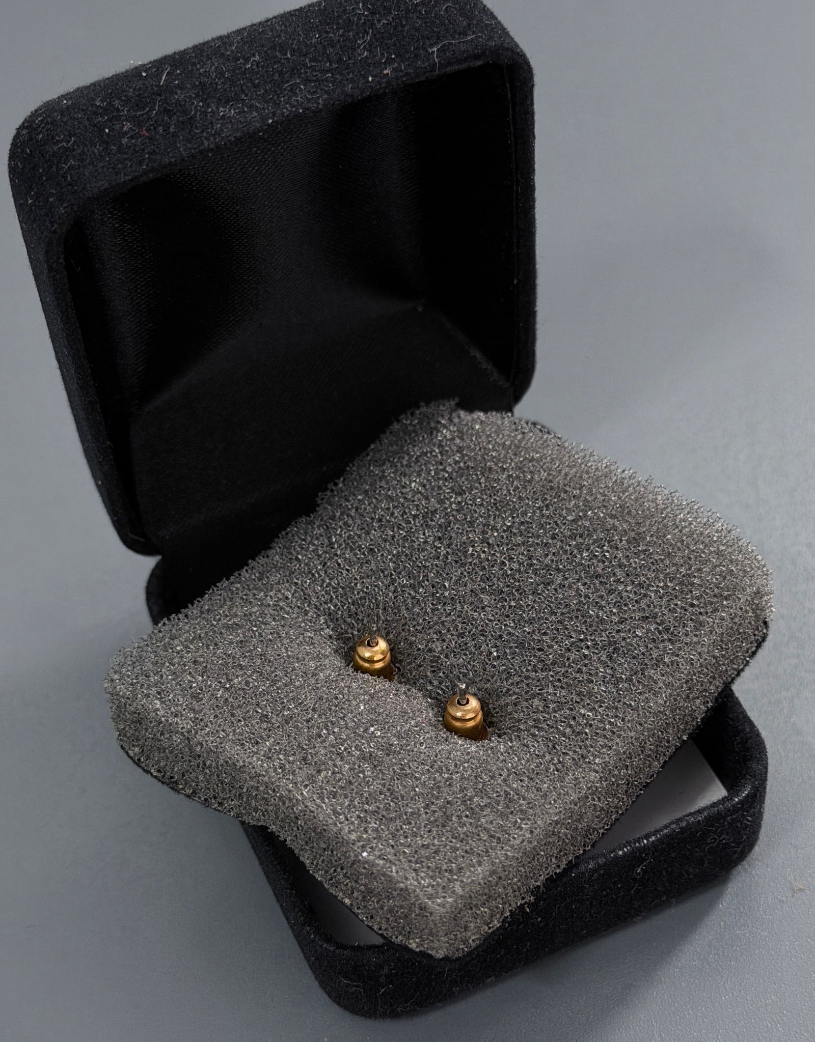 Vintage Boxed Amethyst Stud Earrings - 4