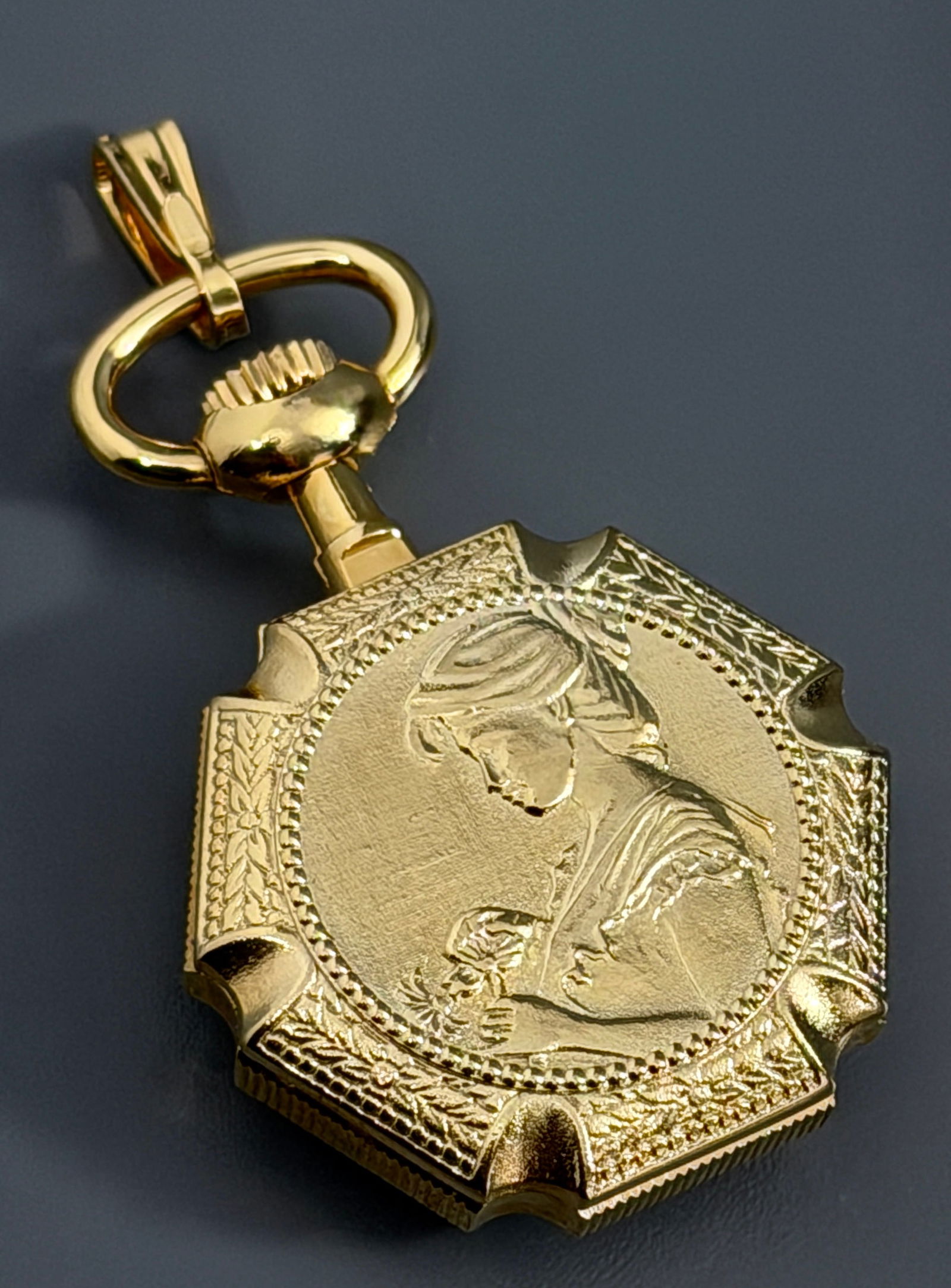 Ladies Swiss Octagon Pendant Watch Vintage Framont Swiss Made Incabloc 17 Jewel Wind Up Mechanical: Ladies Swiss Octagon Pendant Watch Vintage Framont Swiss Made Incabloc 17 Jewel Wind Up Mechanical Movement Collectible 100% Swiss Timepiece