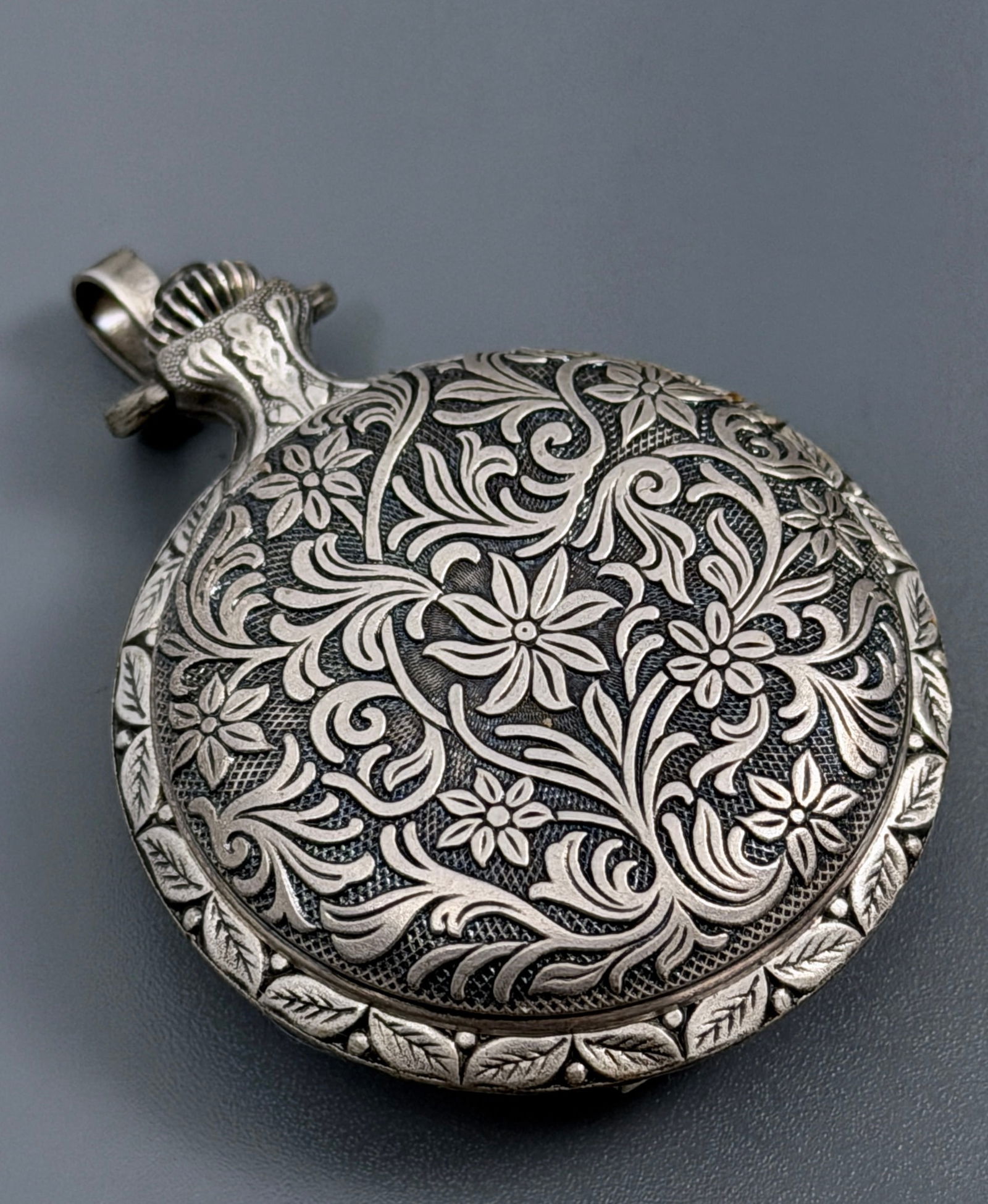 Swiss Mechanical Hunter Case Pocket Watch Incabloc 17 Rubis Caliber 11 1/2 Wind Up Movement (1 of 5)