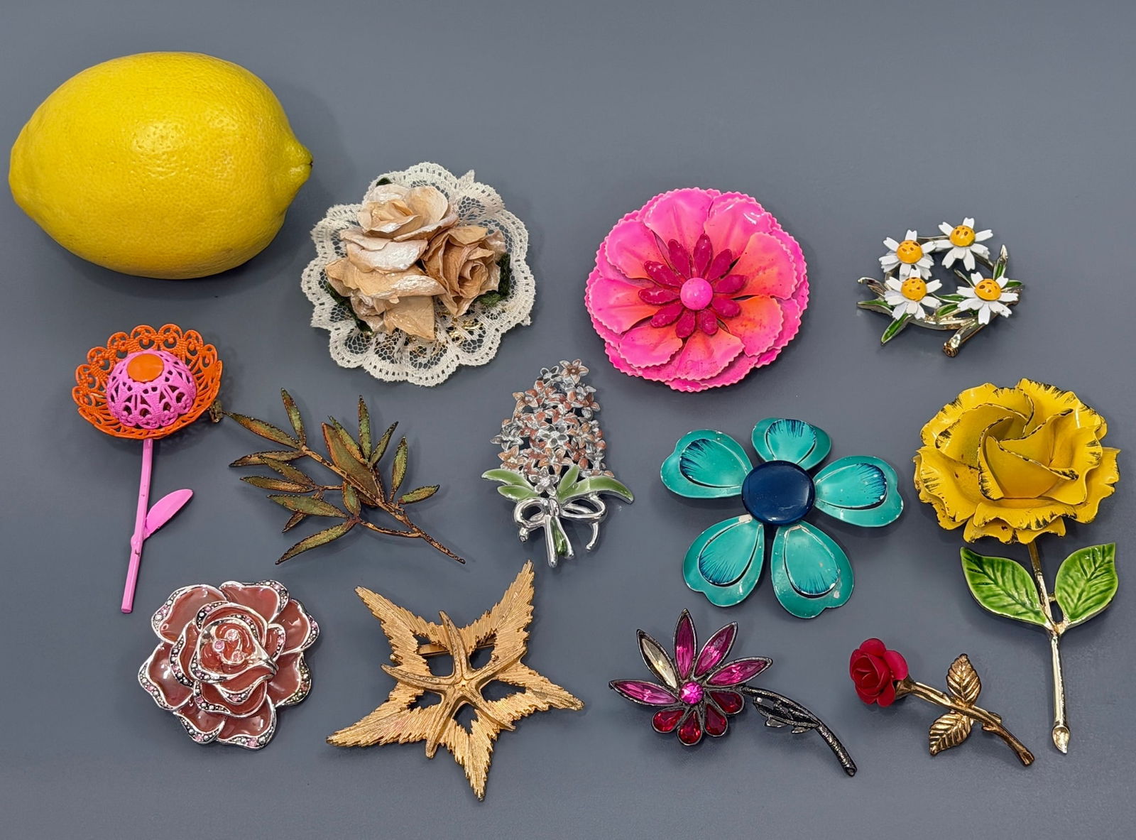 Lot of 12 Vintage Mid Century Brooches Some with Wears, Loses etc. Sold As Is As Pictured (1 of 5)