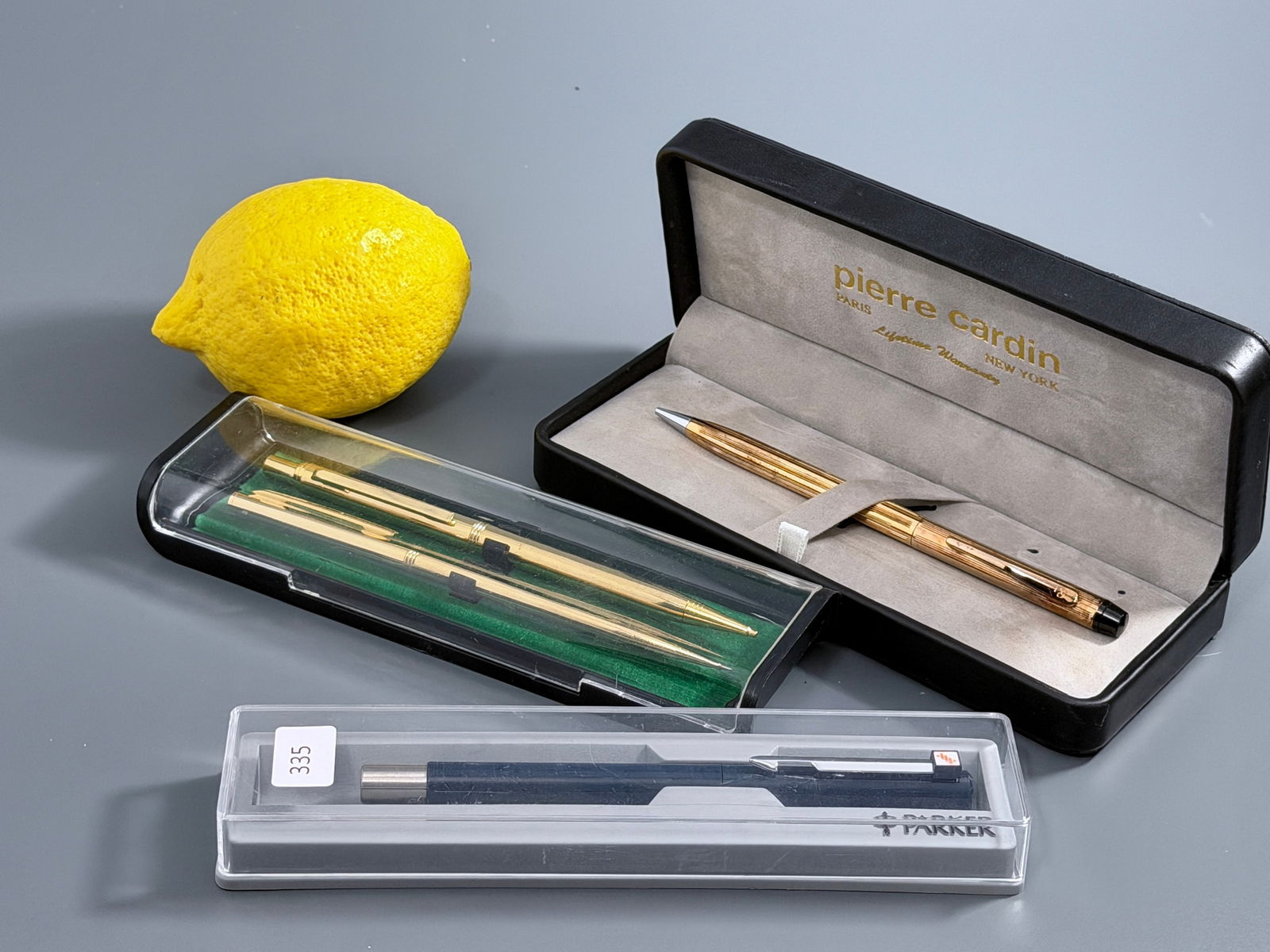 Vintage Pencil and Pens Including Pierre Cardin and Parker: Vintage Pencil and Pens Including Pierre Cardin and Parker