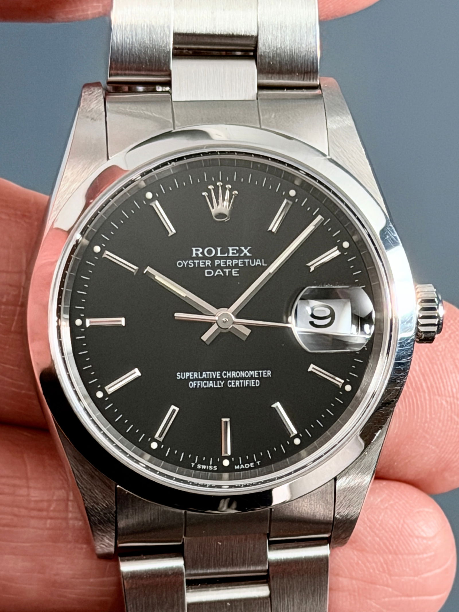 Rolex Oyster Perpetual Date Self Winding Automatic Watch COSC Certified Chronometer Black Dial: Rolex Oyster Perpetual Date Self Winding Automatic Watch COSC Certified Chronometer Black Dial Scratch Resistant Sapphire Crystal with Cyclop Magnification Lens Over the Date Window Stainless Steel Be