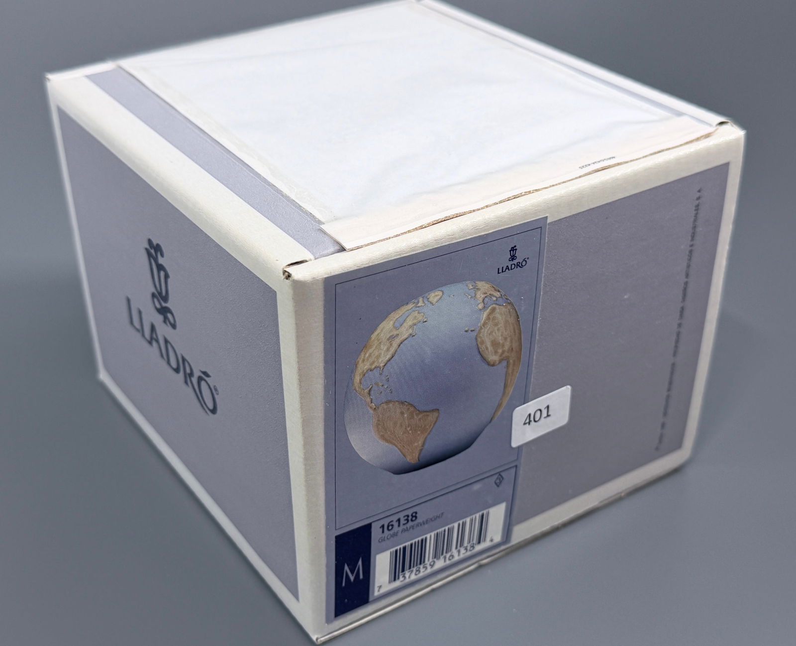 Lladro 16138 Globe Paperweight Matte Finish Porcelain Unopened Box: Lladro 16138 Globe Paperweight Matte Finish Porcelain Unopened Box