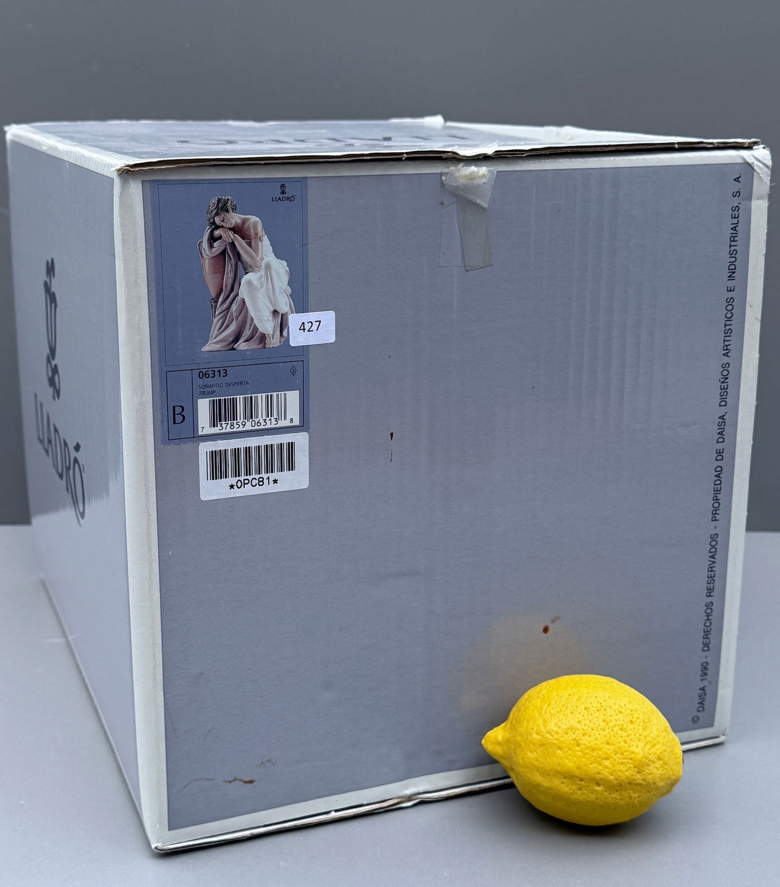 Lladro 6313 Lost in Dreams Large Porcelain Figurine Sculptured by Antonio Ramos Issued in 1996 (1 of 3)