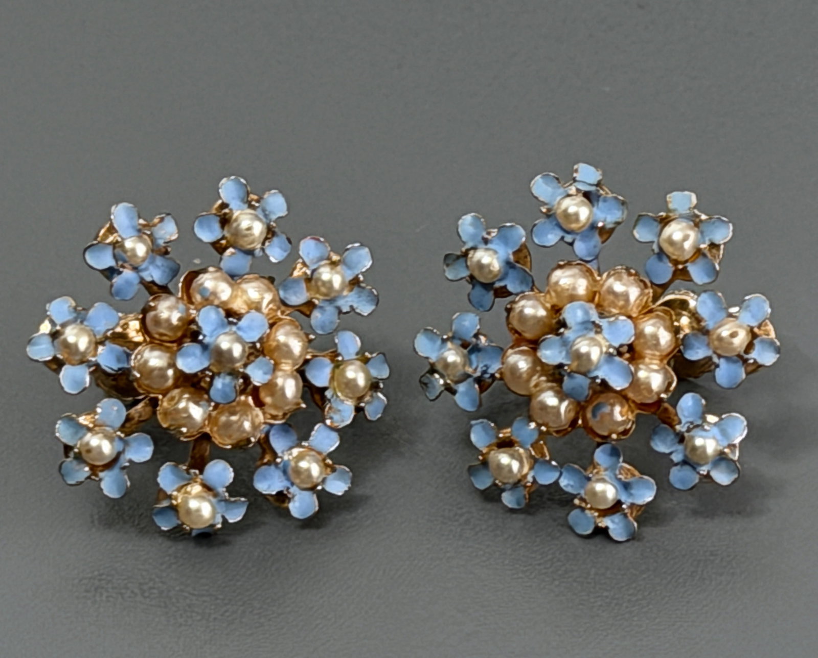 Vintage Blue Floral Cluster Clip On Earrings Patented Clip and Screw Back Mechanism Circa 1950-1960s (1 of 4)