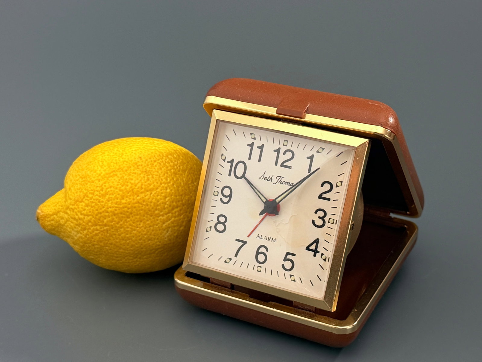 Seth Thomas Vintage Travel Wind Up Alarm Clock Mechanical Movement Made In Brazil Brown Case (1 of 7)